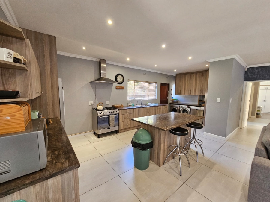 3 Bedroom Property for Sale in Ferndale Western Cape